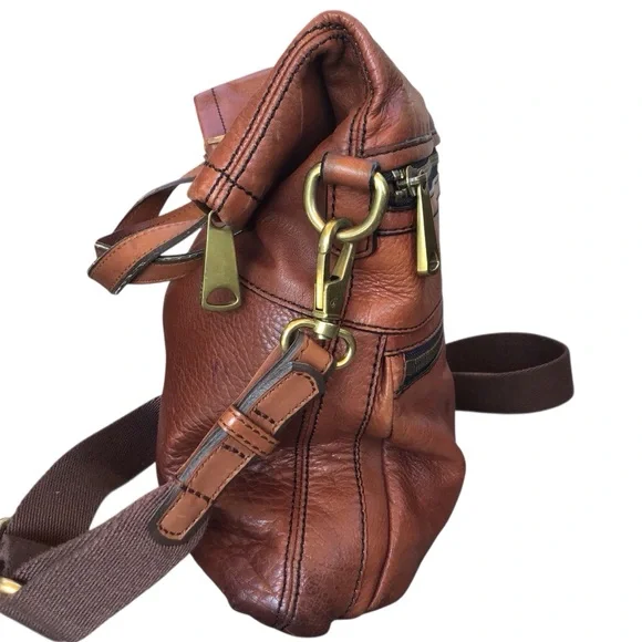 Fossil Messenger Tote Bag - Picture 10 of 16